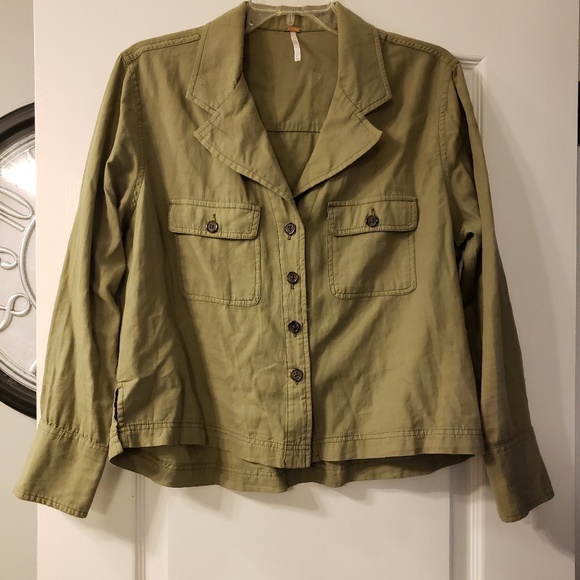 Free People Tops - Free People army green shirt/ light jacket XS